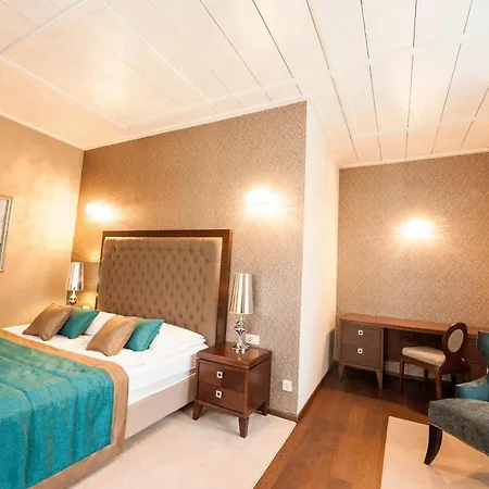 Zagreb - Health & Beauty Hotel 4*