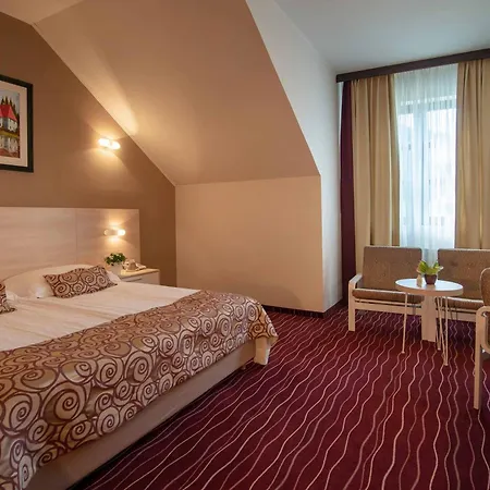 Zagreb - Health & Beauty 4*