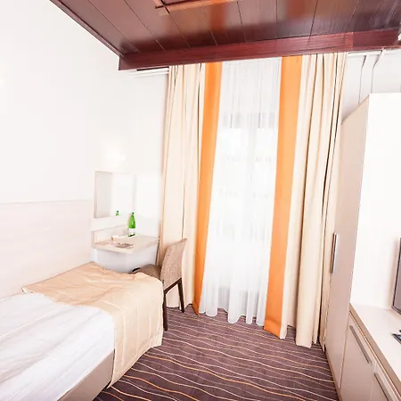 Zagreb - Health & Beauty Szálloda 4*