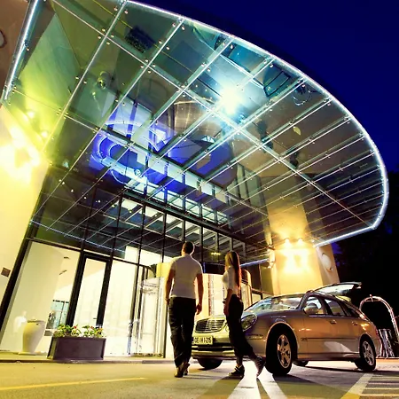 Szálloda Zagreb - Health & Beauty 4*