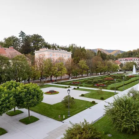 Zagreb - Health & Beauty Rogaška Slatina