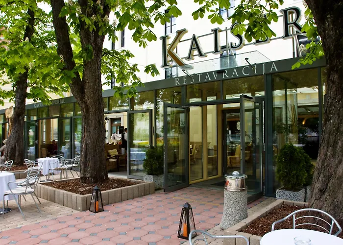 Hotel Zagreb - Health & Beauty 4*